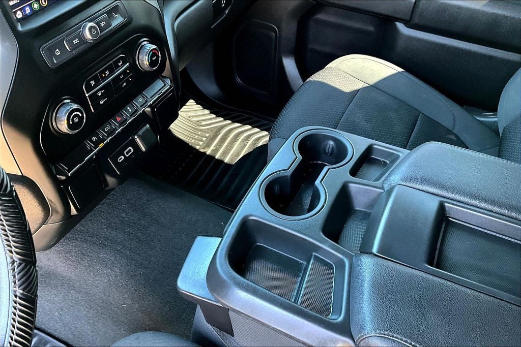 2022 Chevrolet Silverado 1500 LTD Custom