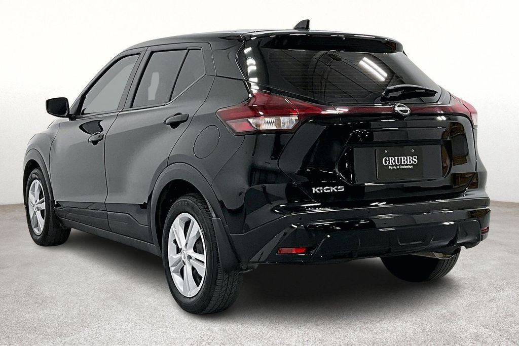 2024 Nissan Kicks S