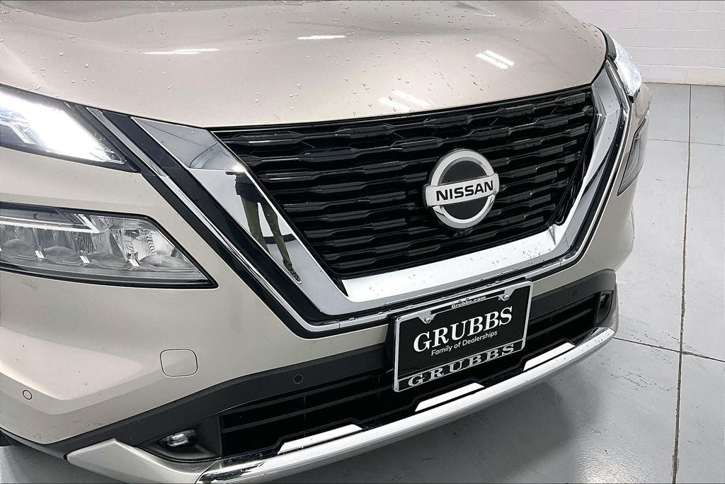 2021 Nissan Rogue Platinum