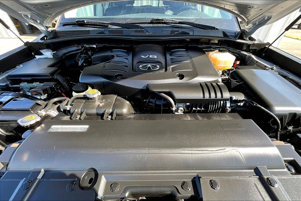 2022 INFINITI QX80 LUXE