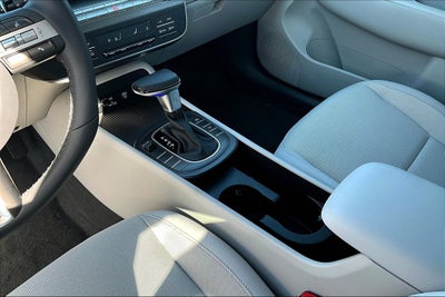 2025 Hyundai Kona SEL