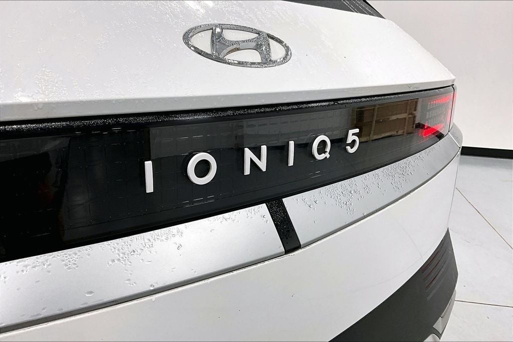 2022 Hyundai IONIQ 5 SE