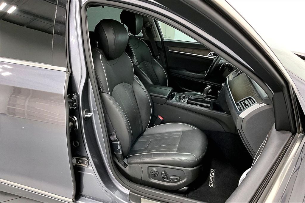 2015 Hyundai Genesis 5.0