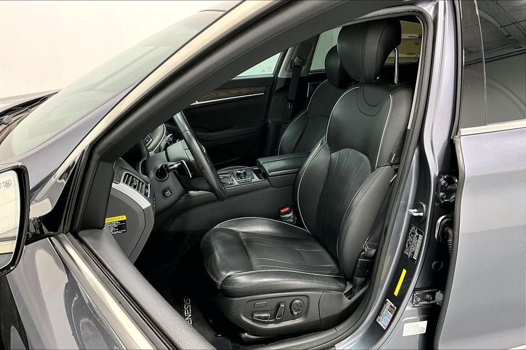 2015 Hyundai Genesis 5.0