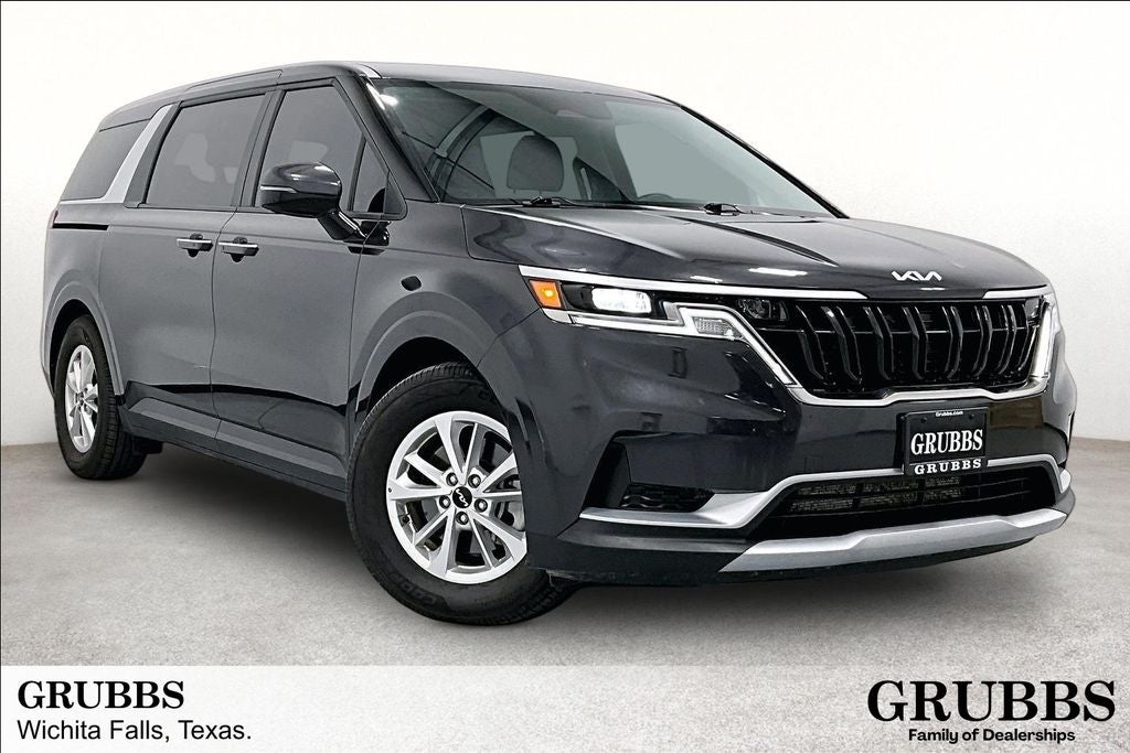 2024 Kia Carnival LX