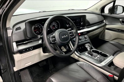 2024 Kia Carnival LX
