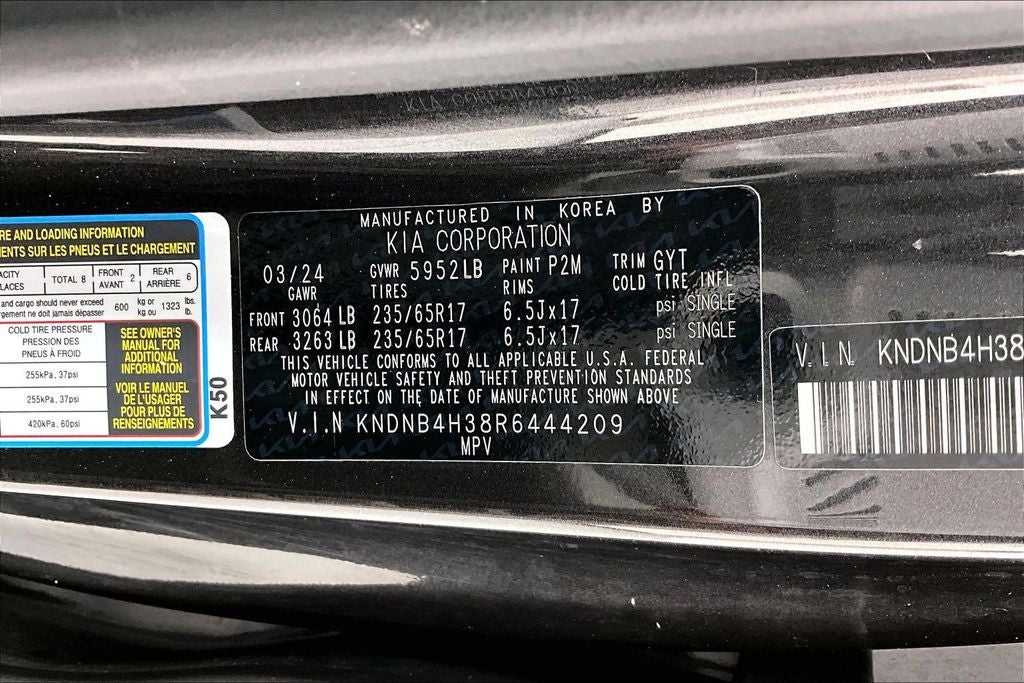 2024 Kia Carnival LX