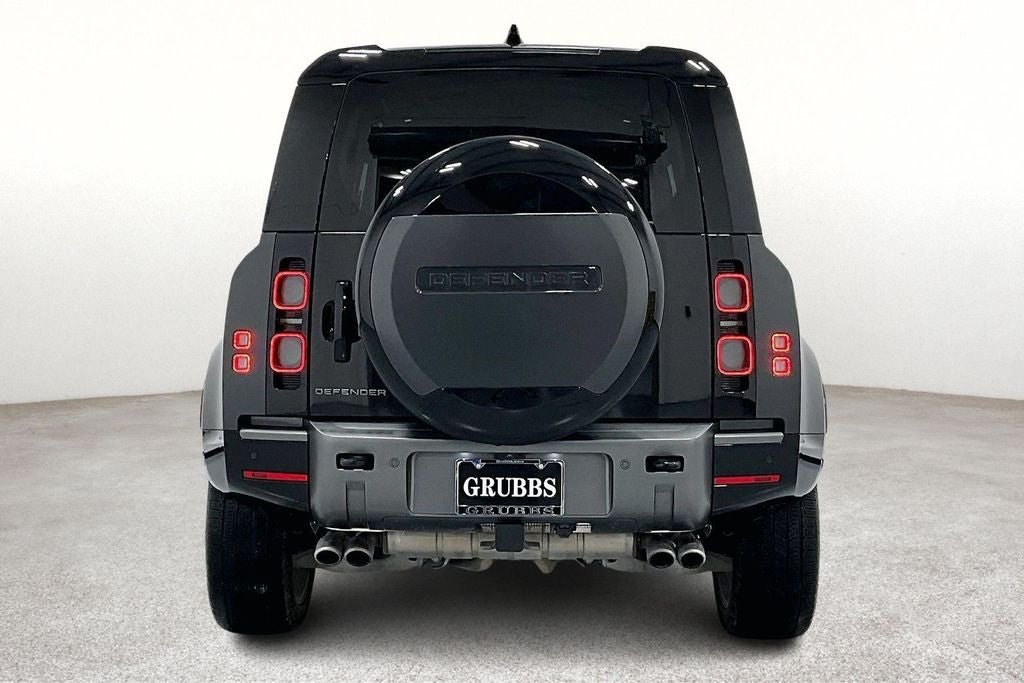 2024 Land Rover Defender 110 Carpathian Edition