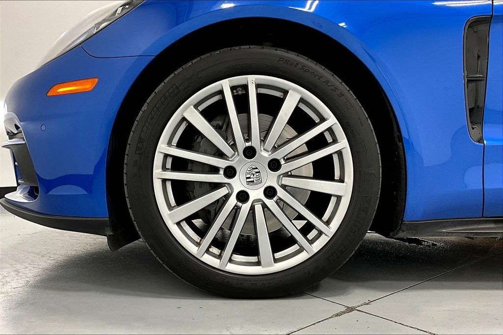 2018 Porsche Panamera 4S