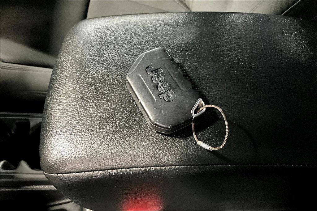 2023 Jeep Wrangler 4-Door Sport 4x4