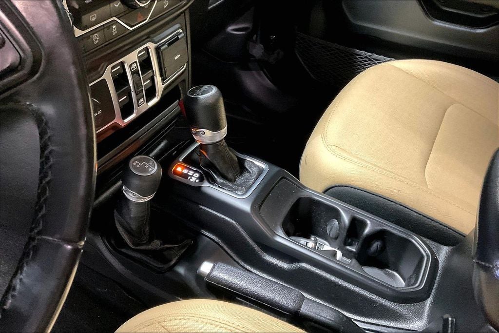 2020 Jeep Wrangler Unlimited Black and Tan 4x4