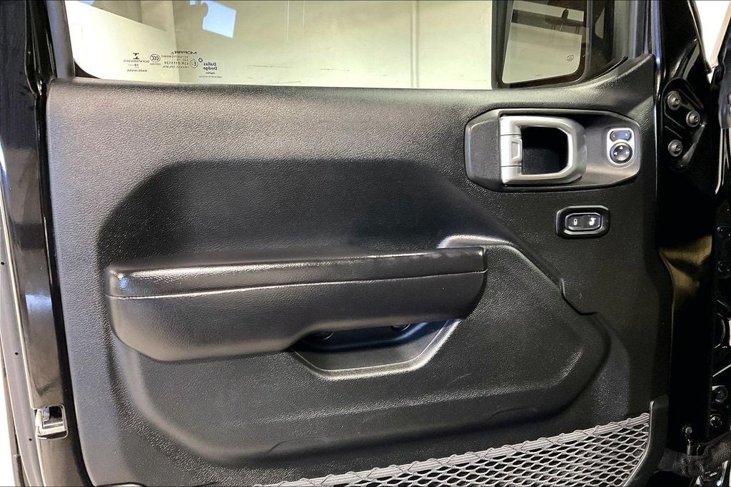 2020 Jeep Wrangler Unlimited Black and Tan 4x4