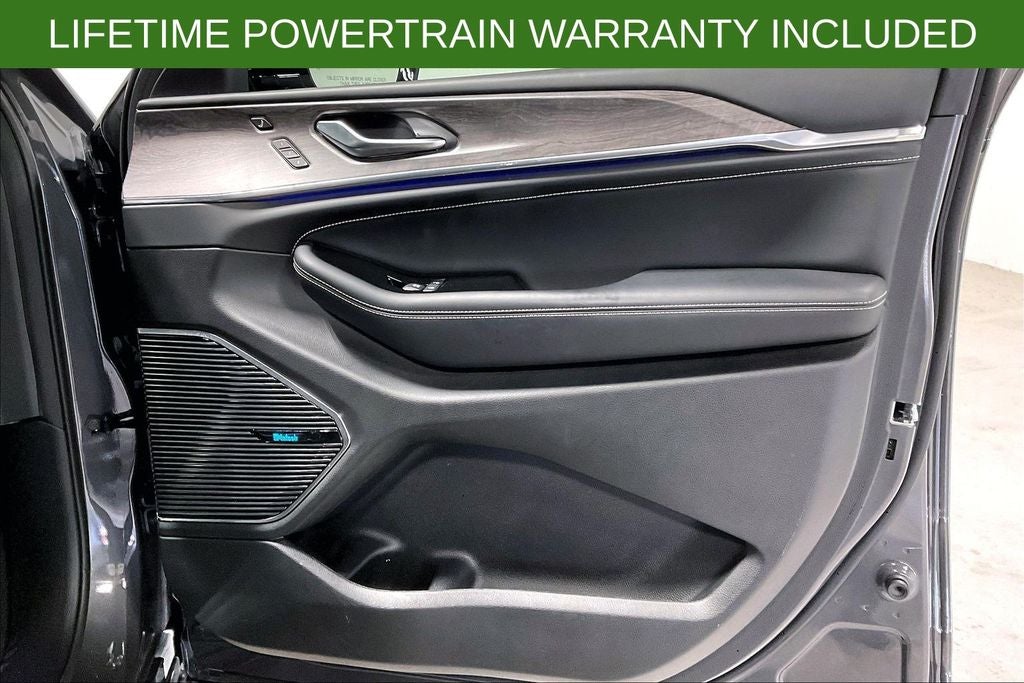 2022 Jeep Grand Cherokee Overland 4x4