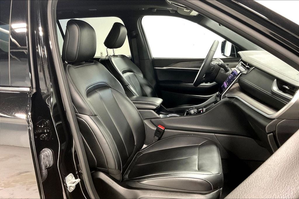 2025 Jeep Grand Cherokee L Limited 4x4