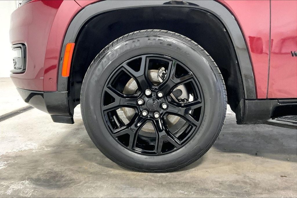 2023 Jeep Wagoneer Series II Carbide 4x4