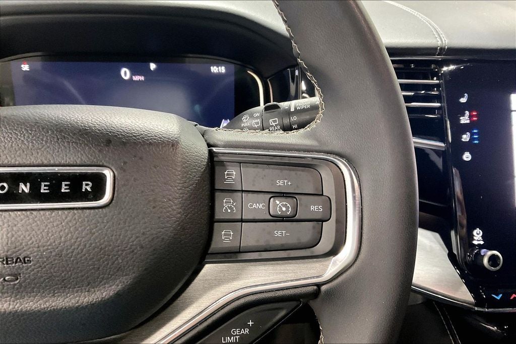 2023 Jeep Wagoneer Series II Carbide 4x4