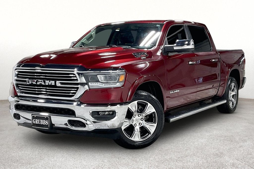 2022 RAM 1500 Laramie Crew Cab 4x2 5'7' Box