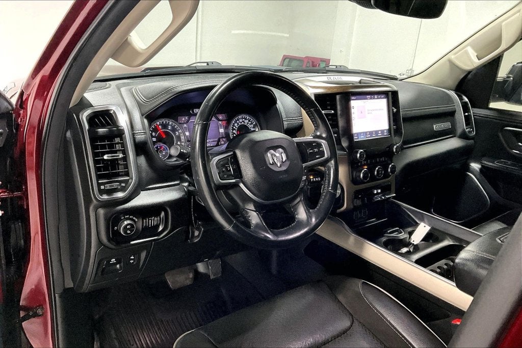 2022 RAM 1500 Laramie Crew Cab 4x2 5'7' Box
