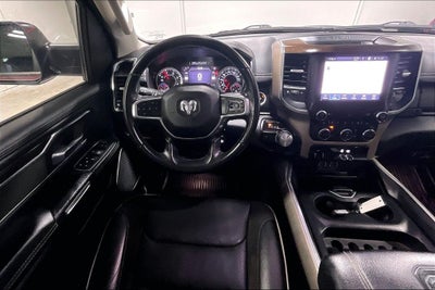 2022 RAM 1500 Laramie Crew Cab 4x2 5'7' Box