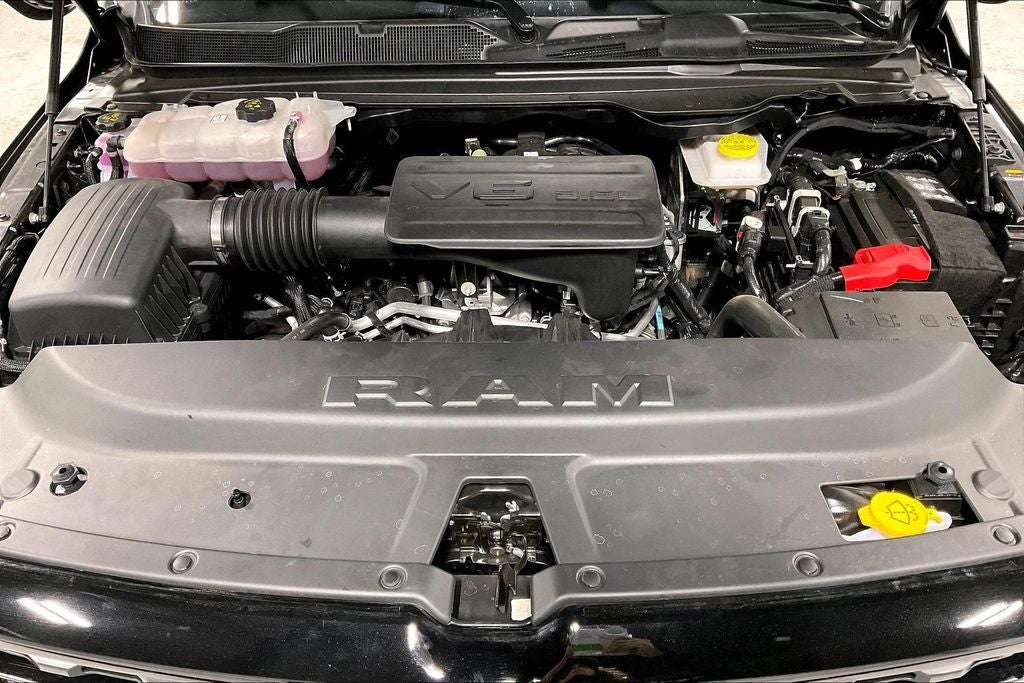 2025 RAM 1500 Big Horn Crew Cab 4x4 6'4' Box