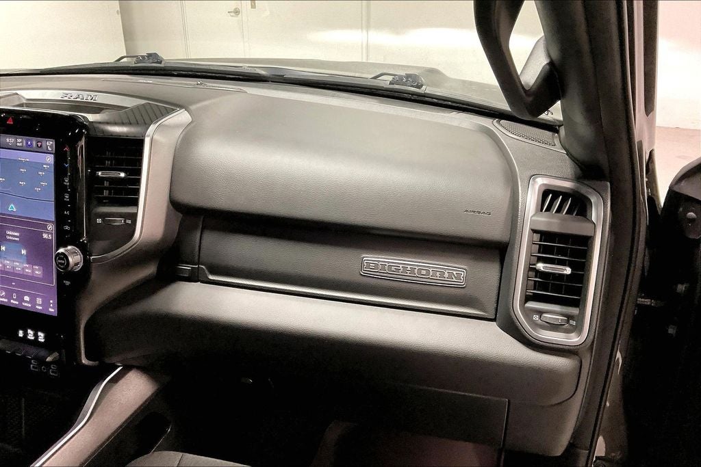 2025 RAM 1500 Big Horn Crew Cab 4x4 6'4' Box