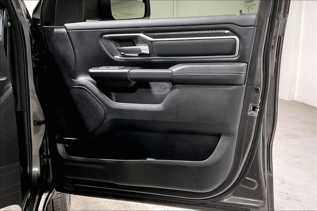 2025 RAM 1500 Big Horn Crew Cab 4x4 6'4' Box