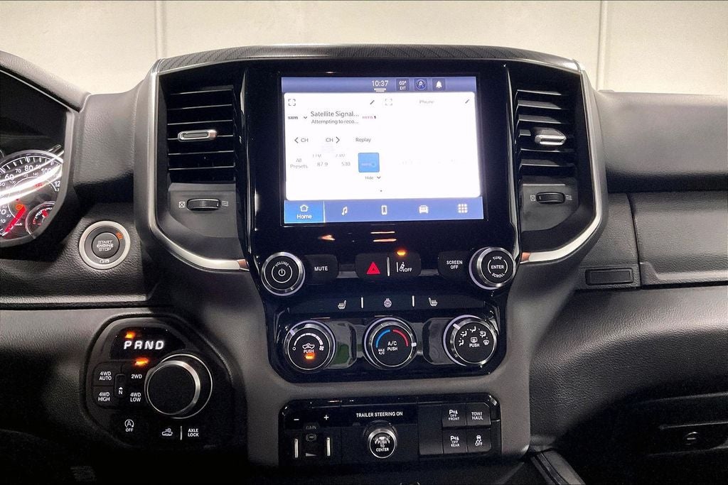 2025 RAM 1500 Big Horn Crew Cab 4x4 5'7' Box