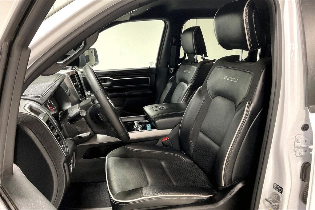 2025 RAM 1500 Laramie Crew Cab 4x4 5'7' Box