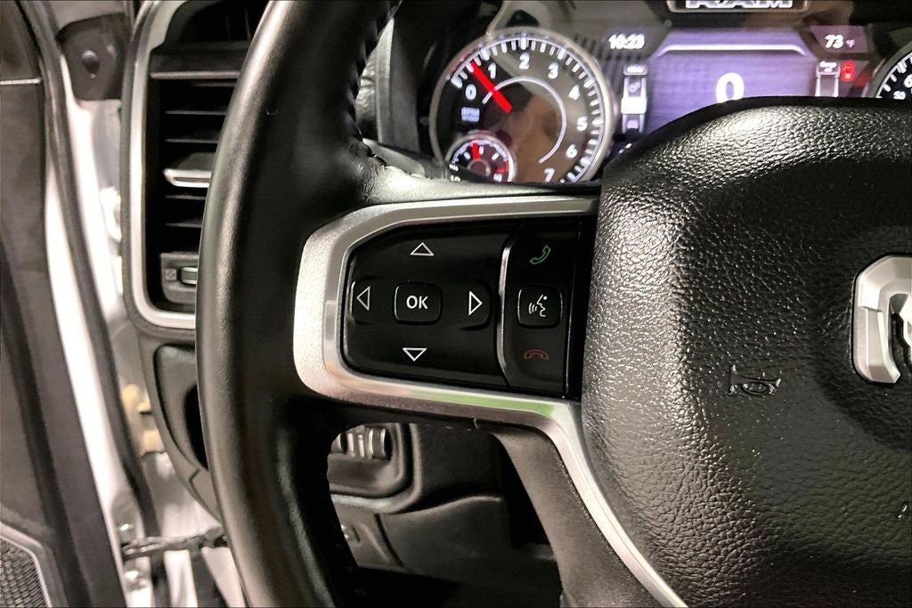 2022 RAM 1500 Laramie Crew Cab 4x4 5'7' Box