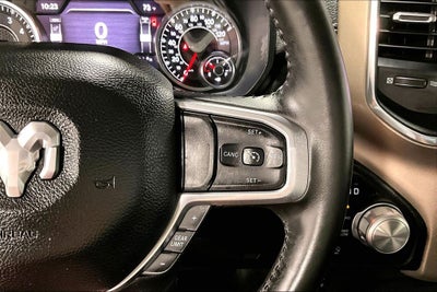 2022 RAM 1500 Laramie Crew Cab 4x4 5'7' Box