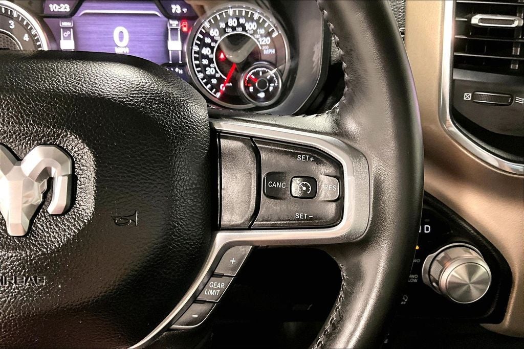 2022 RAM 1500 Laramie Crew Cab 4x4 5'7' Box
