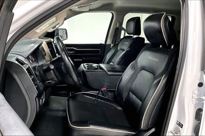 2022 RAM 1500 Laramie Crew Cab 4x4 5'7' Box