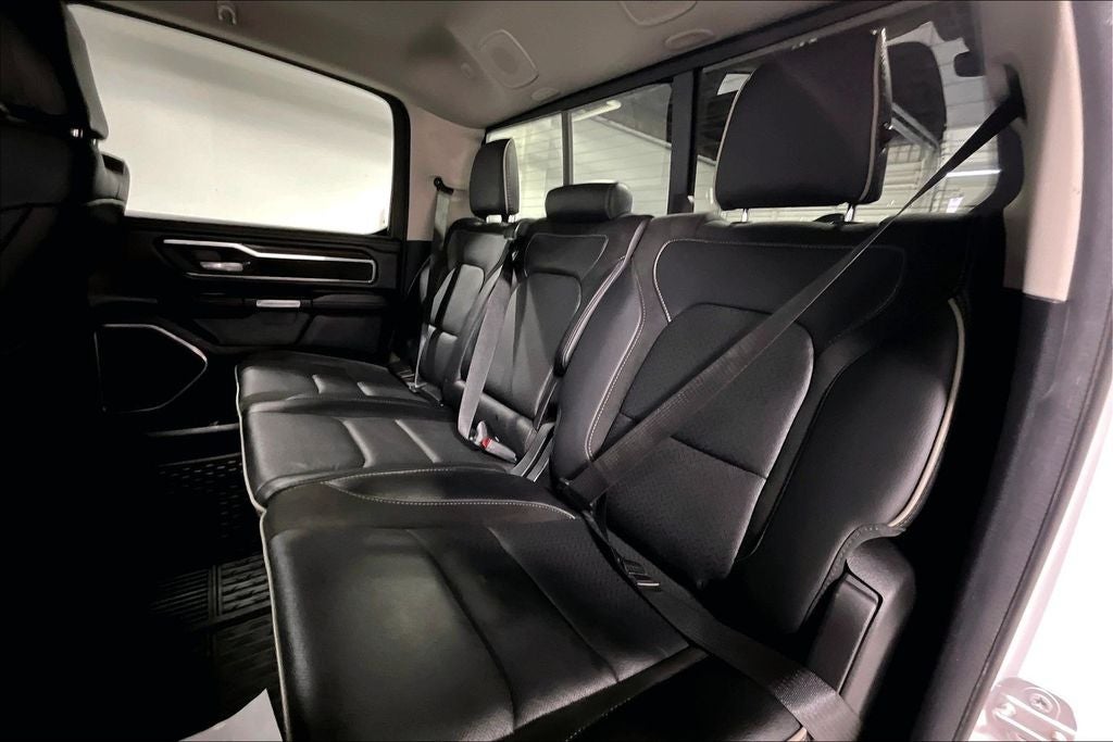 2022 RAM 1500 Laramie Crew Cab 4x4 5'7' Box