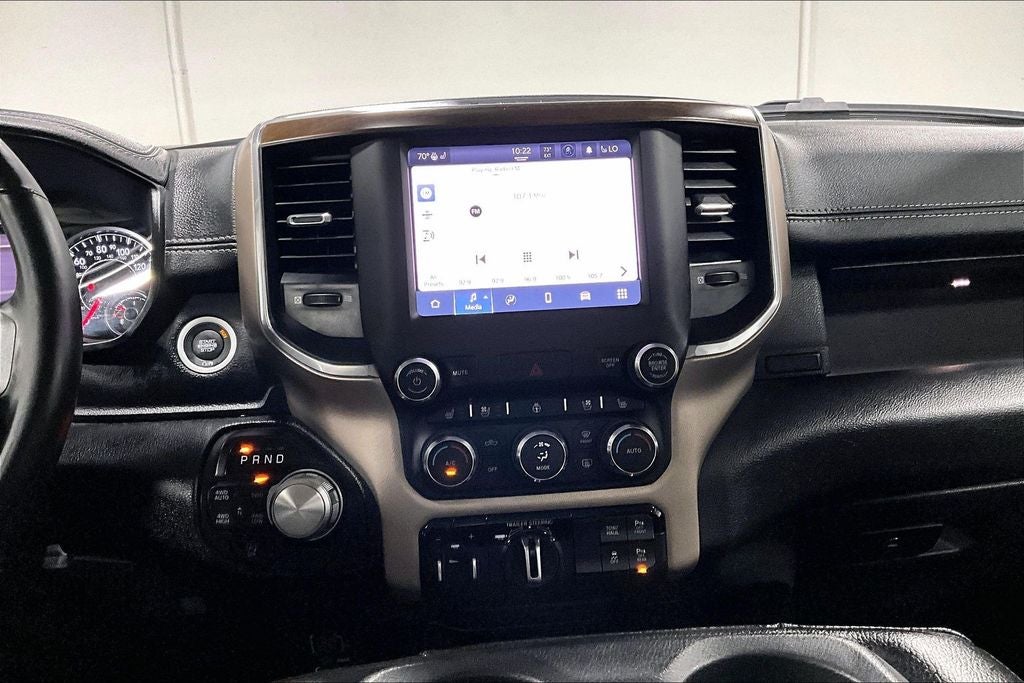 2022 RAM 1500 Laramie Crew Cab 4x4 5'7' Box