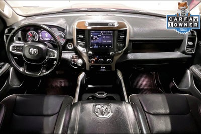 2022 RAM 1500 Laramie Crew Cab 4x4 5'7' Box