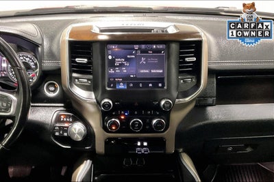 2022 RAM 1500 Laramie Crew Cab 4x4 5'7' Box