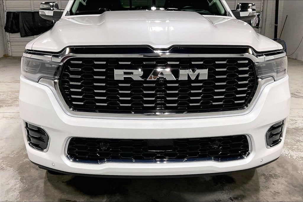 2026 RAM 1500 Tungsten Crew Cab 4x4 5'7' Box