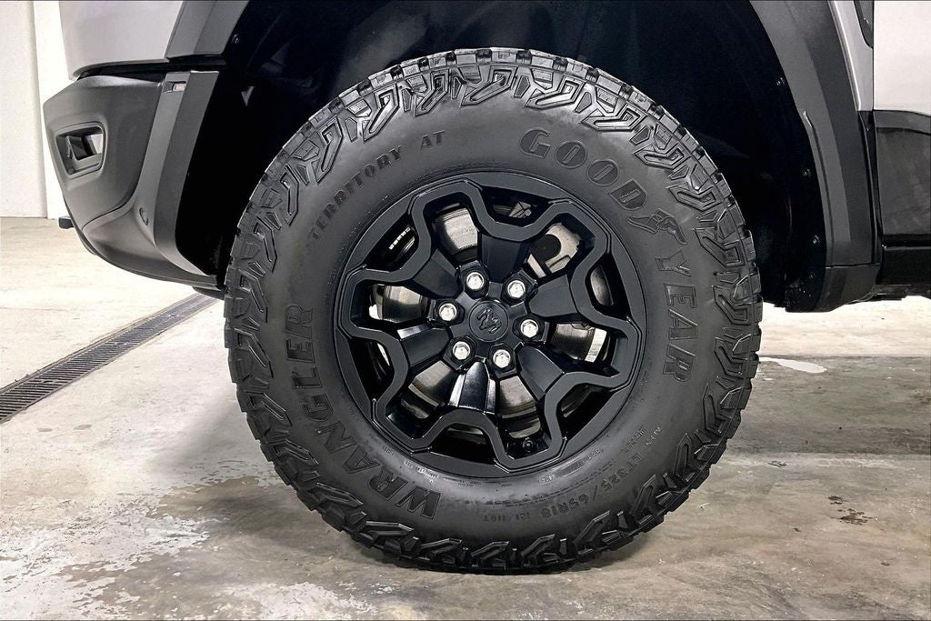 2025 RAM 1500 RHO Crew Cab 4x4 5'7' Box