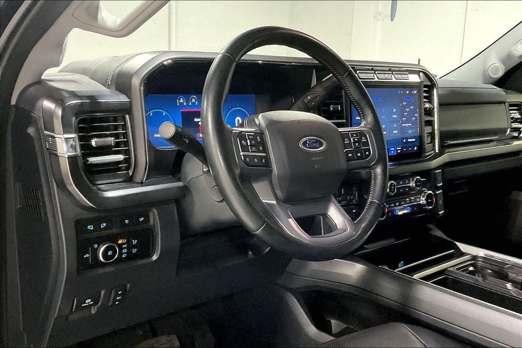 2023 Ford F-250 LARIAT