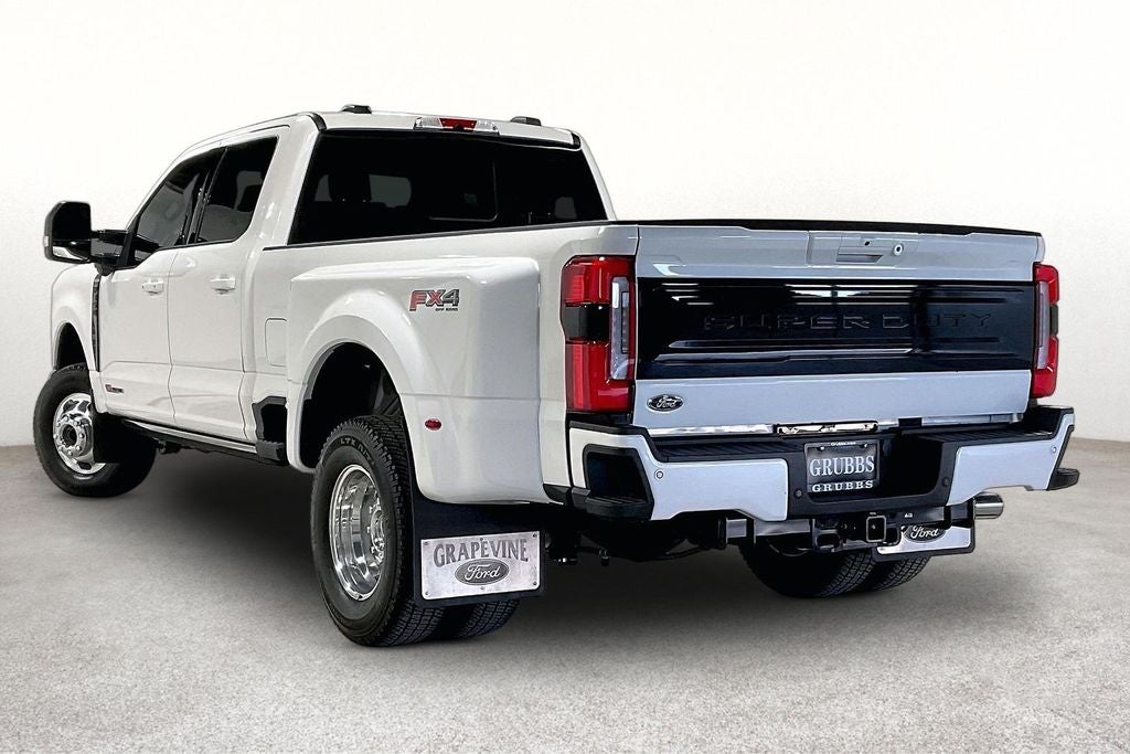 2026 Ford F-350 Platinum