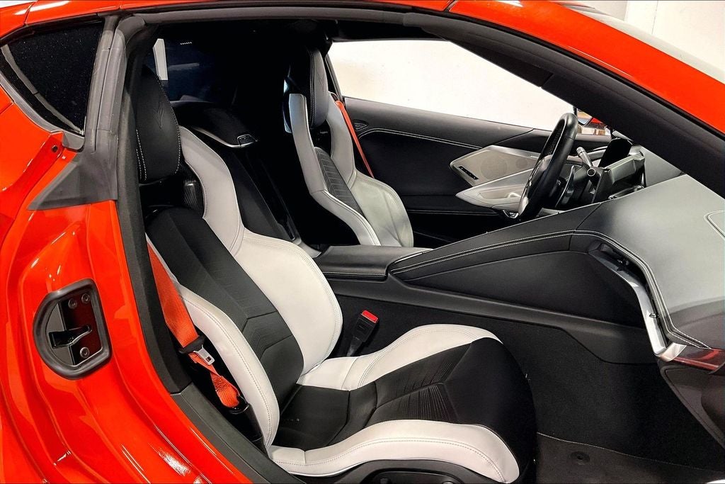 2021 Chevrolet Corvette Stingray RWD Coupe 2LT