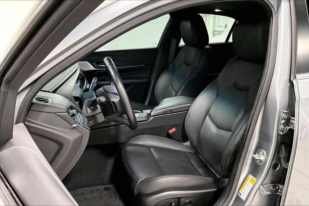 2025 Cadillac CT4 Luxury RWD