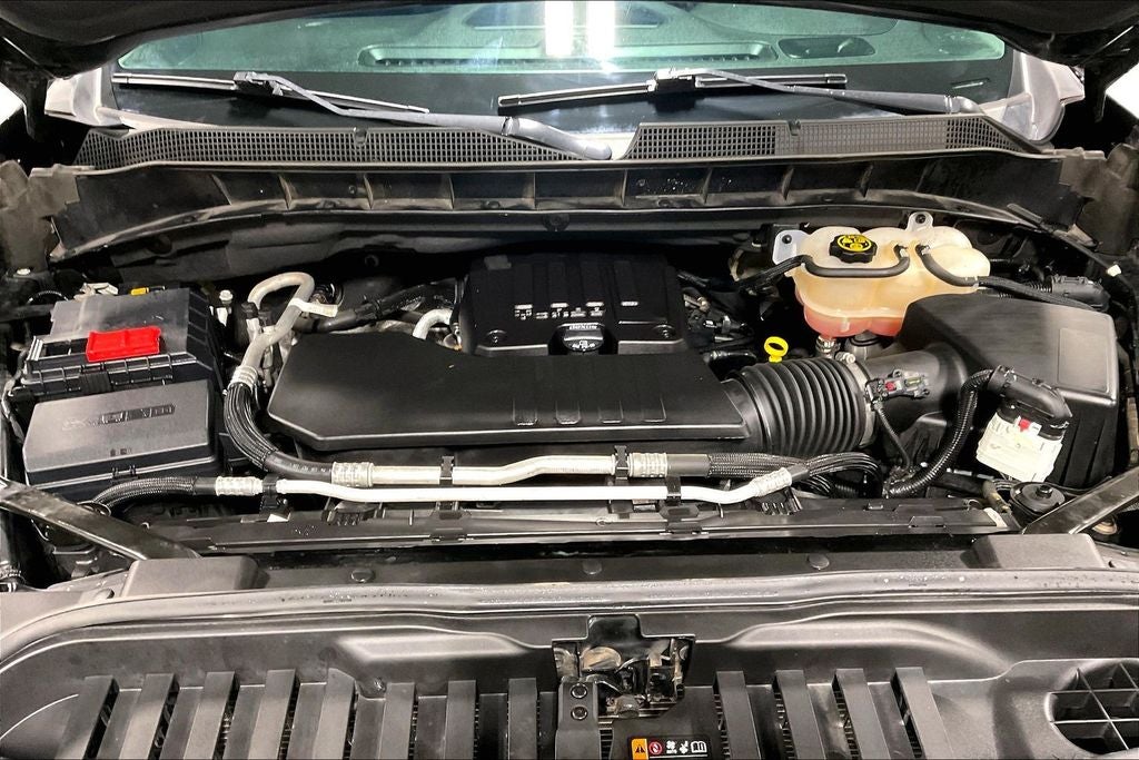 2023 Chevrolet Silverado 1500 2WD Crew Cab Short Bed Custom