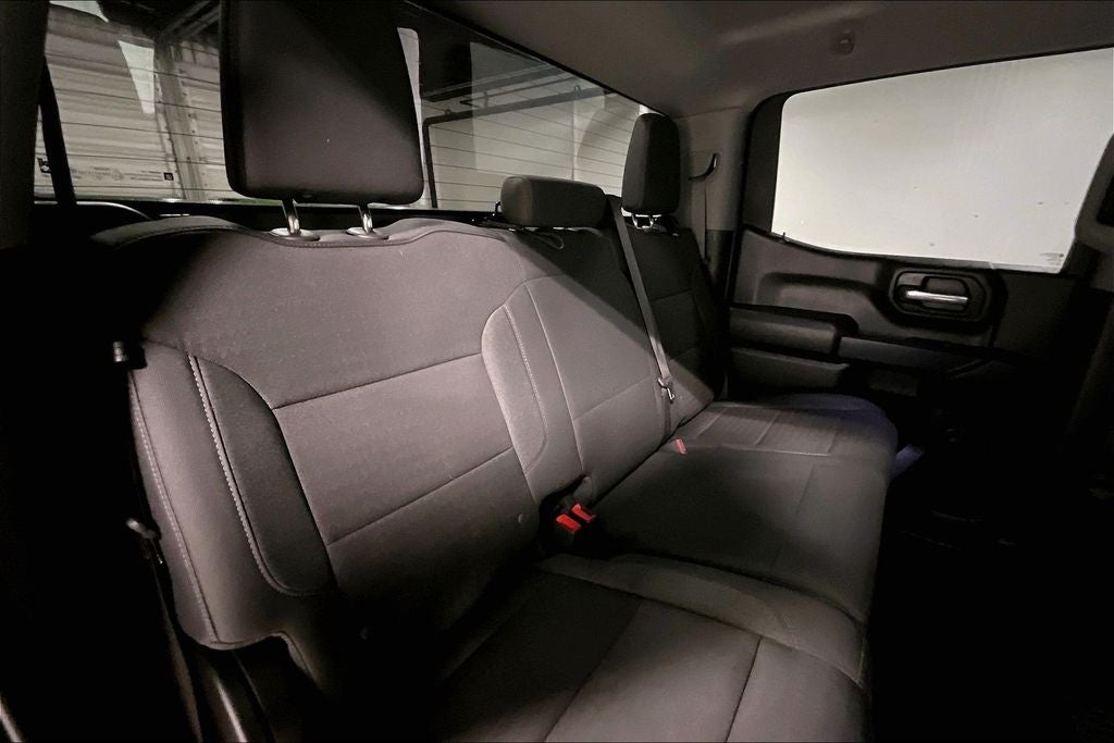 2023 Chevrolet Silverado 1500 2WD Crew Cab Short Bed Custom
