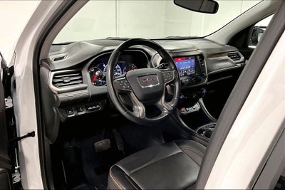 2022 GMC Acadia AWD AT4