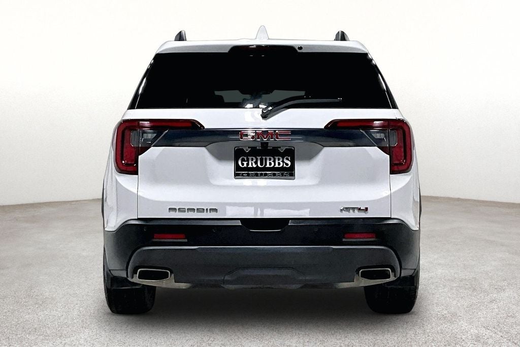 2022 GMC Acadia AWD AT4