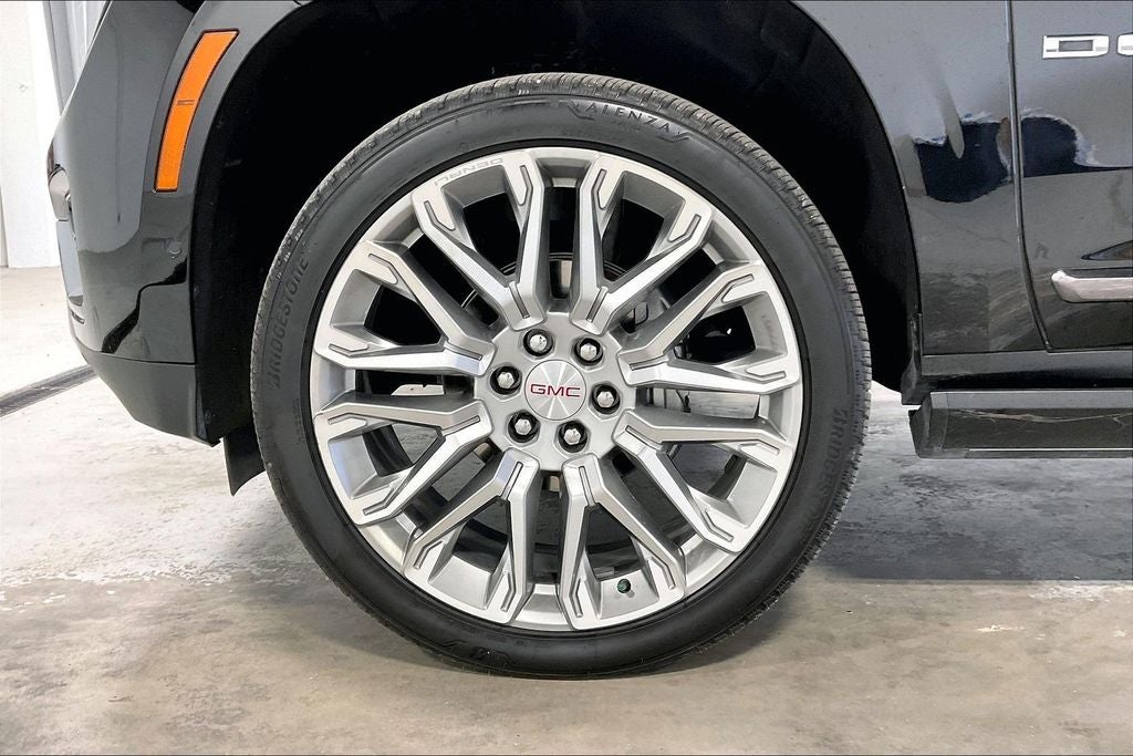 2025 GMC Yukon 4WD Denali Ultimate