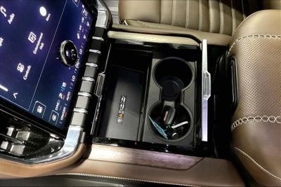2025 GMC Yukon 4WD Denali Ultimate
