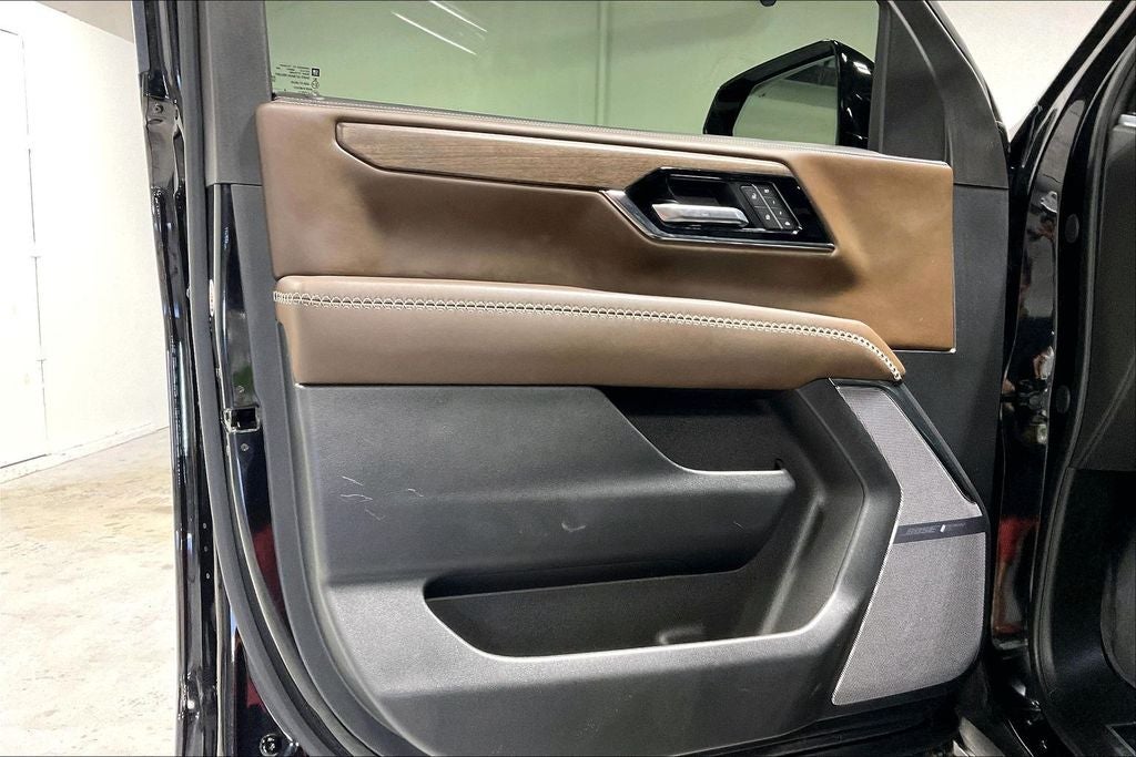 2025 GMC Yukon 4WD Denali Ultimate