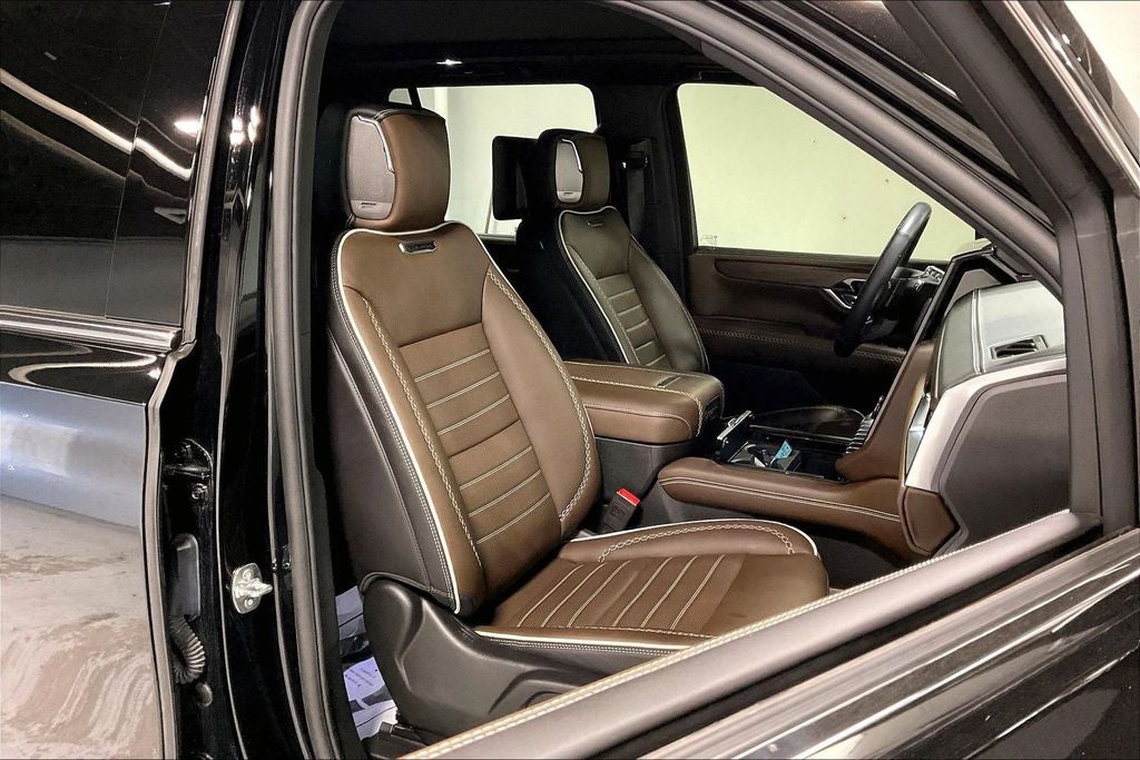 2025 GMC Yukon 4WD Denali Ultimate
